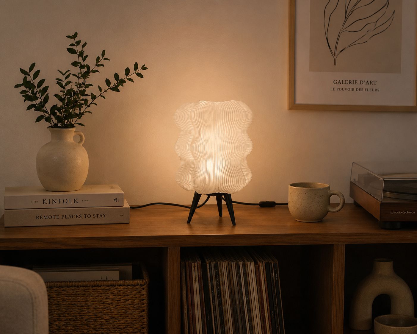 Wavy Table Lamp