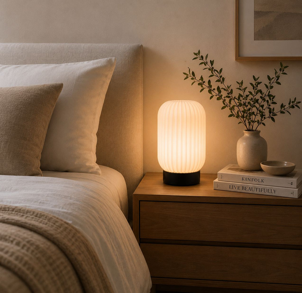 Ribbed Nightstand Lamp